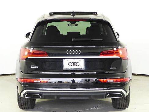 Used 2023 Audi Q5 2.0T Premium w/ Convenience Package AWD/4WD image 8