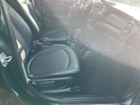 Used 2016 MINI Cooper 4-Door Hardtop image 45