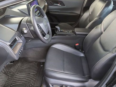 Used 2024 Toyota Prius XLE AWD/4WD image 25