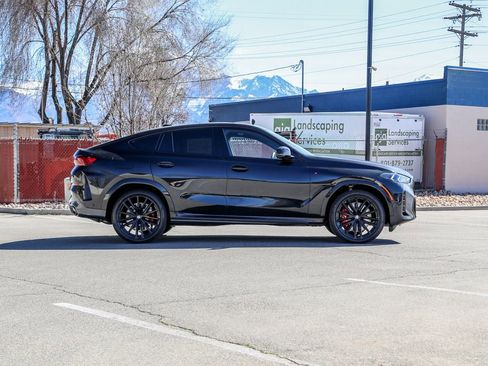 New 2026 BMW X6 M60i image 6