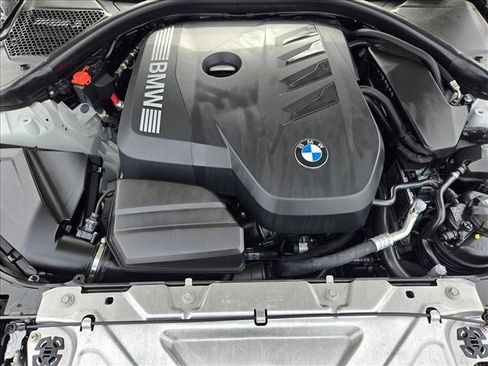 Used 2025 BMW 330i Sedan w/ Premium Package image 24