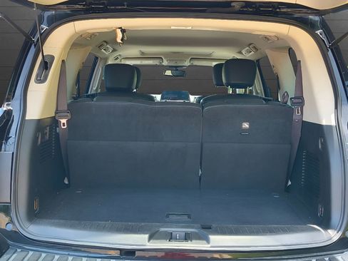 Used 2021 Nissan Armada SL w/ Captain's Chairs Package RWD image 33