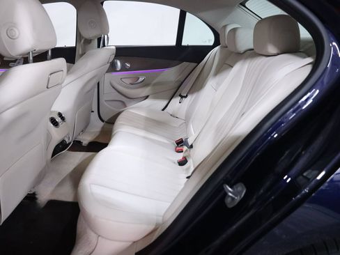 Certified 2018 Mercedes-Benz E 400 4MATIC Sedan image 52