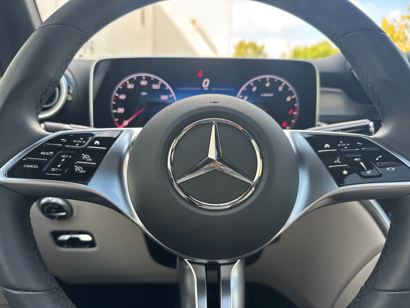 Certified 2026 Mercedes-Benz GLC 300 4MATIC image 23