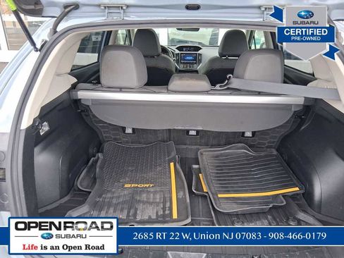 Used 2022 Subaru Crosstrek 2.5i Sport w/ Moonroof Package image 9