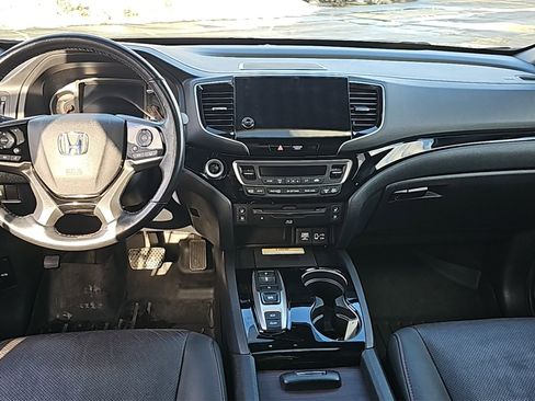 Used 2021 Honda Pilot Black Edition image 8