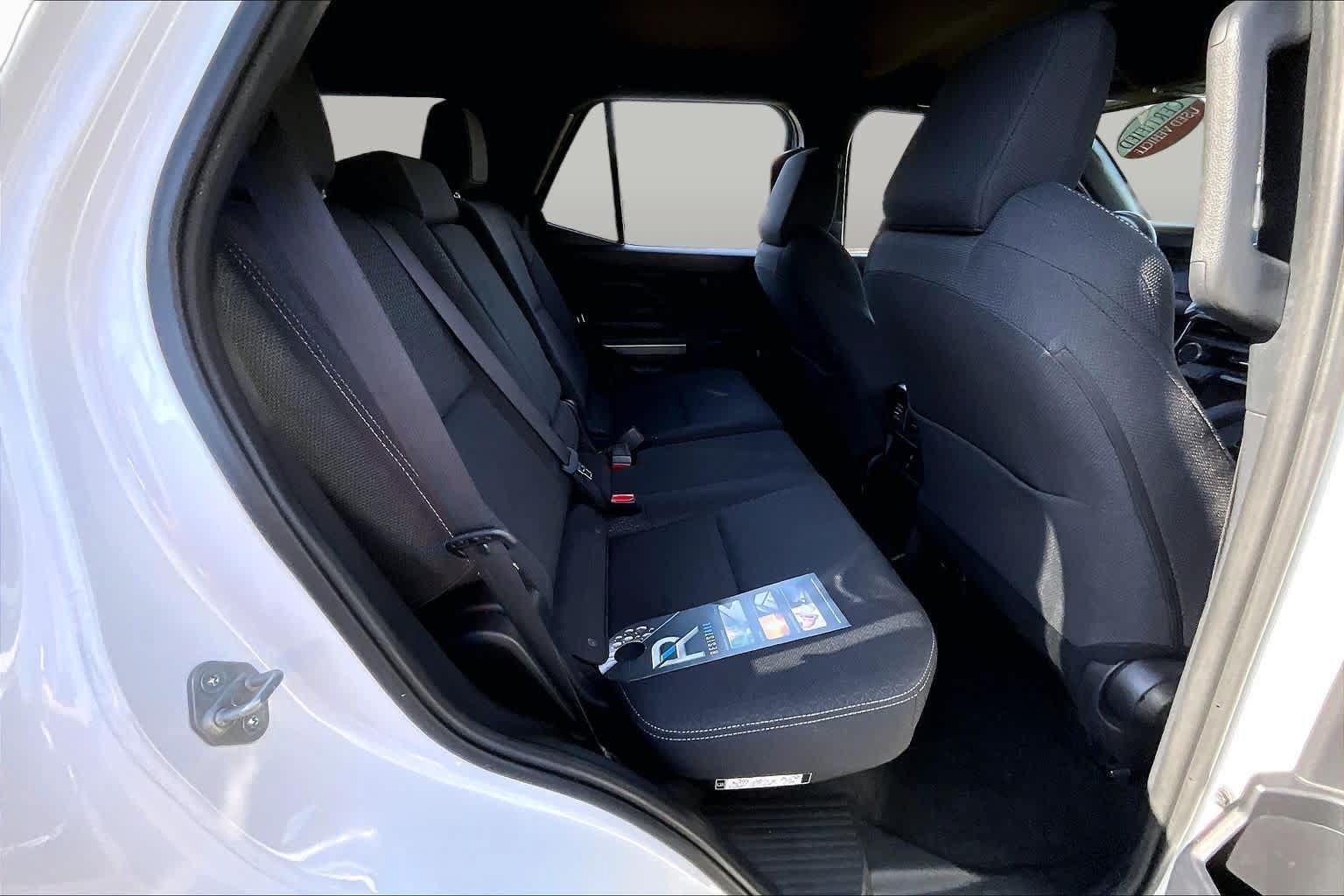 Certified 2025 Toyota 4Runner SR5 AWD/4WD image 19