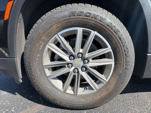 Certified 2023 Chevrolet Traverse LT AWD/4WD image 9
