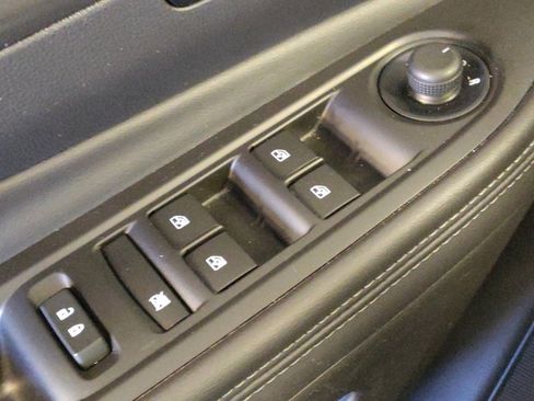 Used 2022 Buick Encore Preferred w/ Safety Package image 27