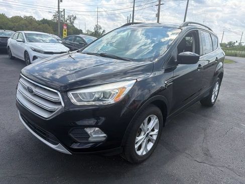 Used 2018 Ford Escape SEL AWD/4WD image 3