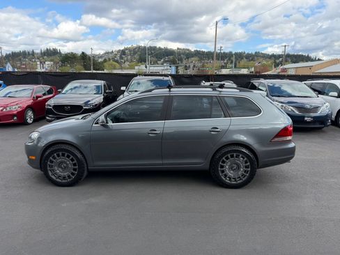 Used 2011 Volkswagen Jetta TDI w/ Wheel & Sunroof Pkg FWD image 7