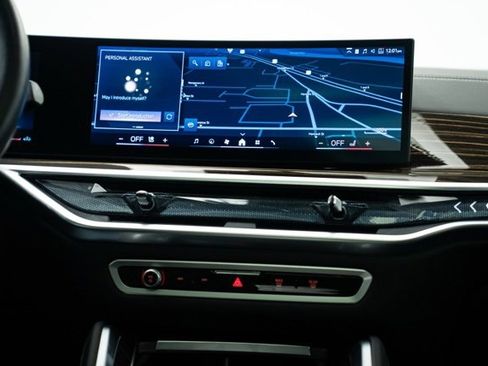 Used 2025 BMW X6 xDrive40i image 17