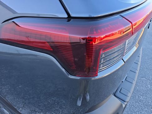 New 2026 Subaru Outback Premium w/ Premium/Limited Package 2 AWD/4WD image 31