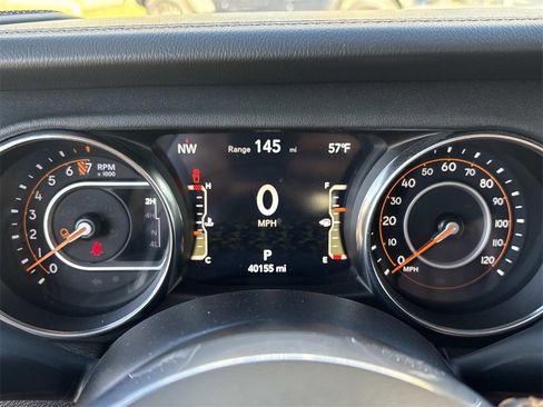 Used 2023 Jeep Gladiator Overland image 30