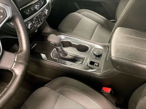 Used 2023 Chevrolet Traverse LT w/ Midnight/Sport Edition AWD/4WD image 21