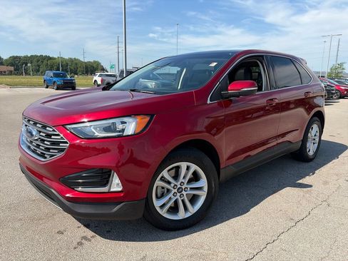 Used 2019 Ford Edge SEL w/ Equipment Group 201A AWD/4WD image 3