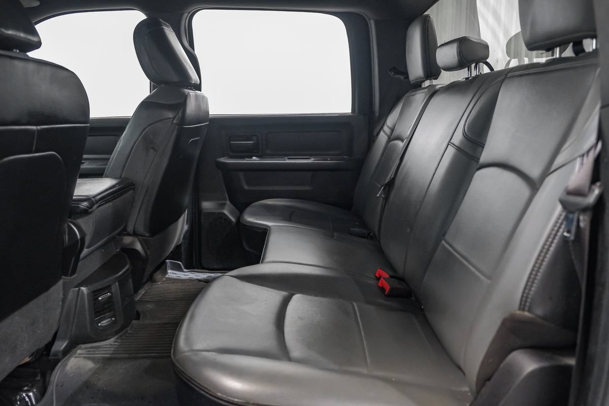 Used 2023 RAM 3500 Tradesman w/ Chrome Appearance Group AWD/4WD image 39