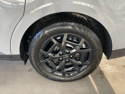 New 2026 Kia Carnival SX Prestige image 32