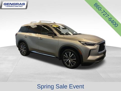 Used 2023 INFINITI QX60 Sensory w/ Vision Package AWD/4WD image 8