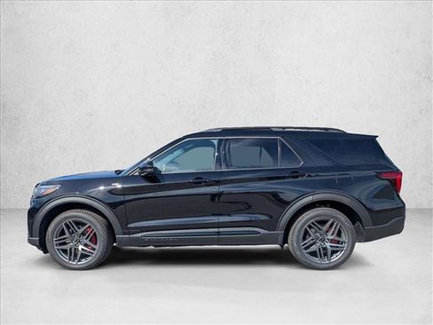New 2026 Ford Explorer ST-Line w/ ST-Line Street Pack image 5