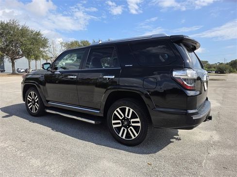 Used 2014 Toyota 4Runner Limited image 5