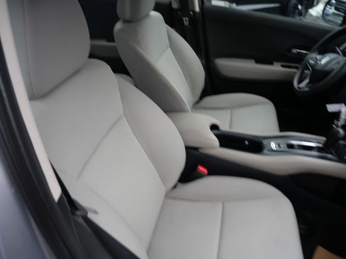 Used 2022 Honda HR-V LX image 28