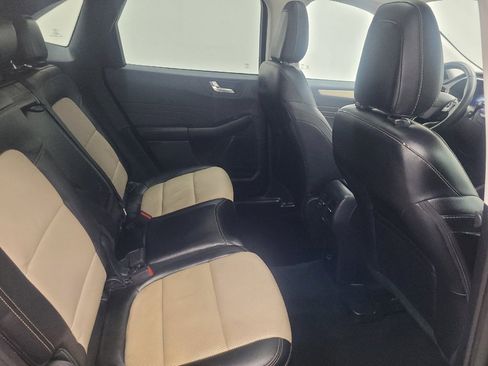 Used 2022 Ford Escape Titanium w/ Titanium Premium Package image 19