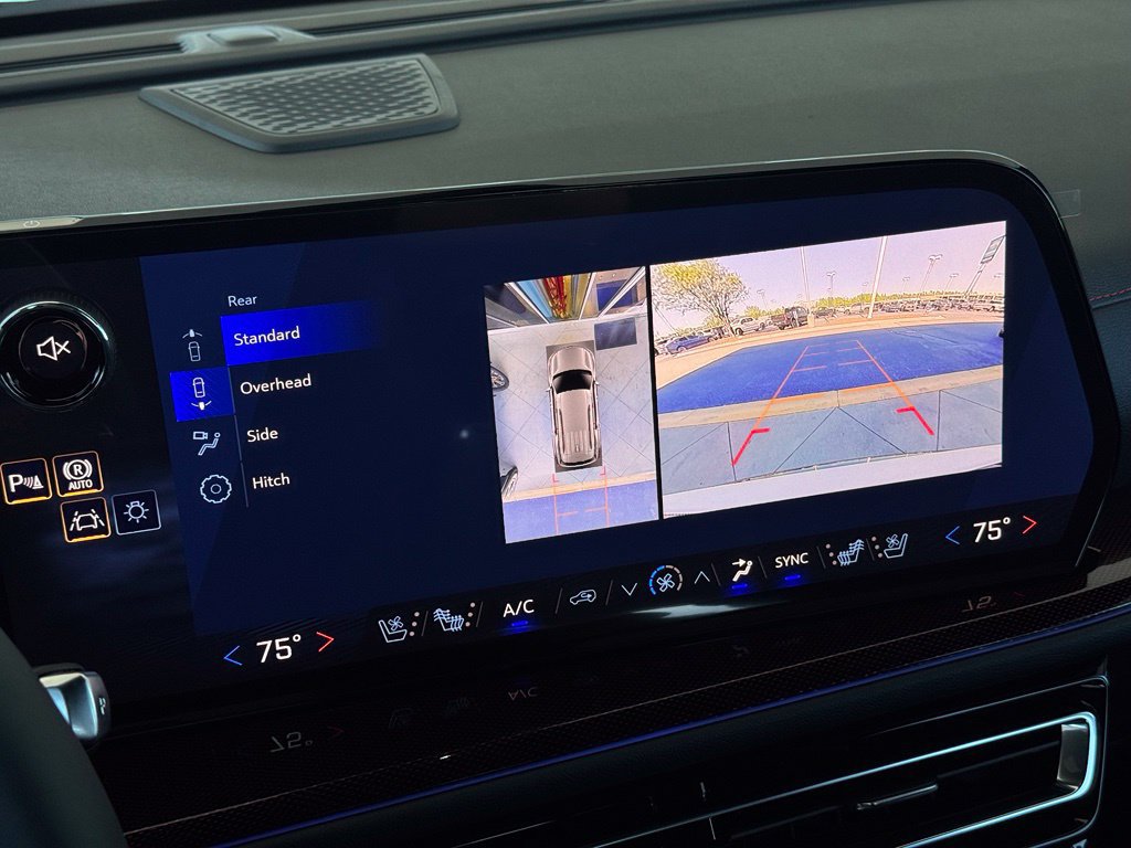 New 2027 Chevrolet Traverse RS w/ LPO, Floor Liner Package FWD image 6