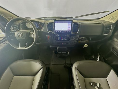 New 2025 RAM ProMaster 3500 w/ Quick Order Package 22G SLT image 10