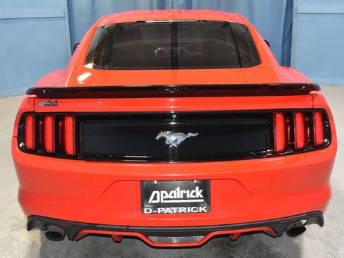 Used 2015 Ford Mustang Premium w/ Equipment Group 201A RWD image 27
