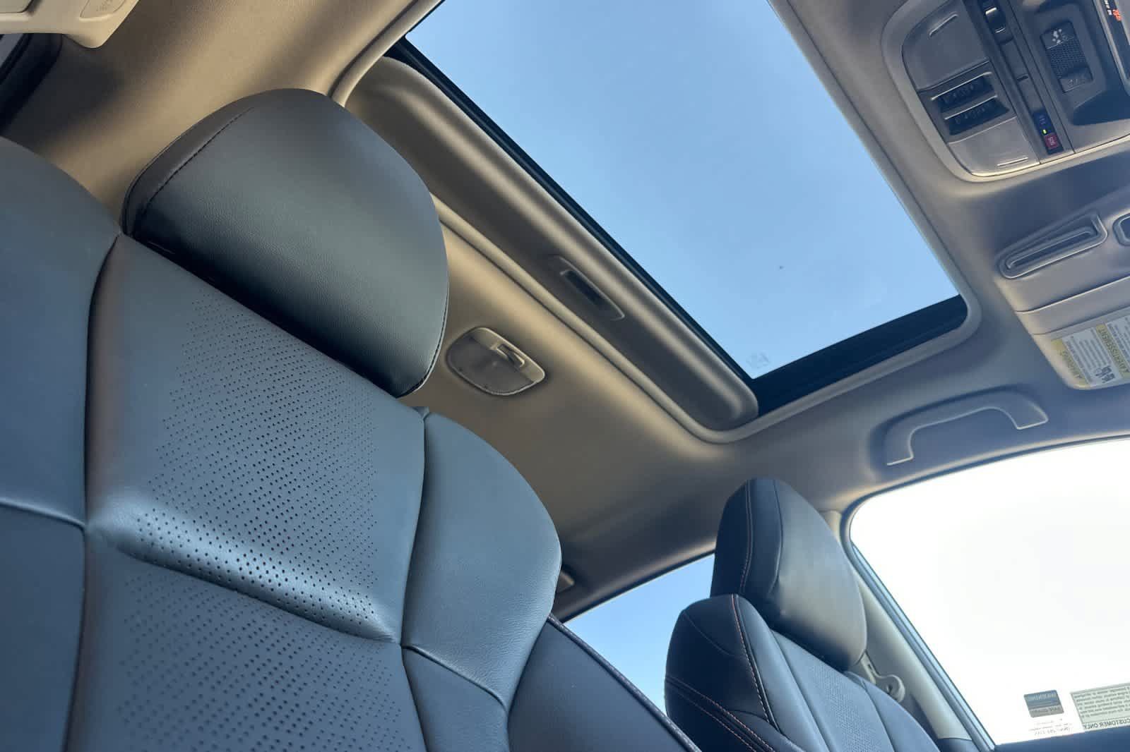 Certified 2023 Subaru Crosstrek 2.5i Limited AWD/4WD image 16