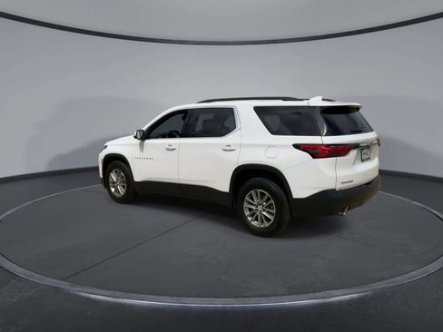 Used 2023 Chevrolet Traverse LT FWD image 6