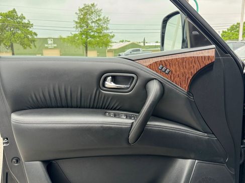 Used 2019 Nissan Armada Platinum w/ Captain's Chairs Package image 18