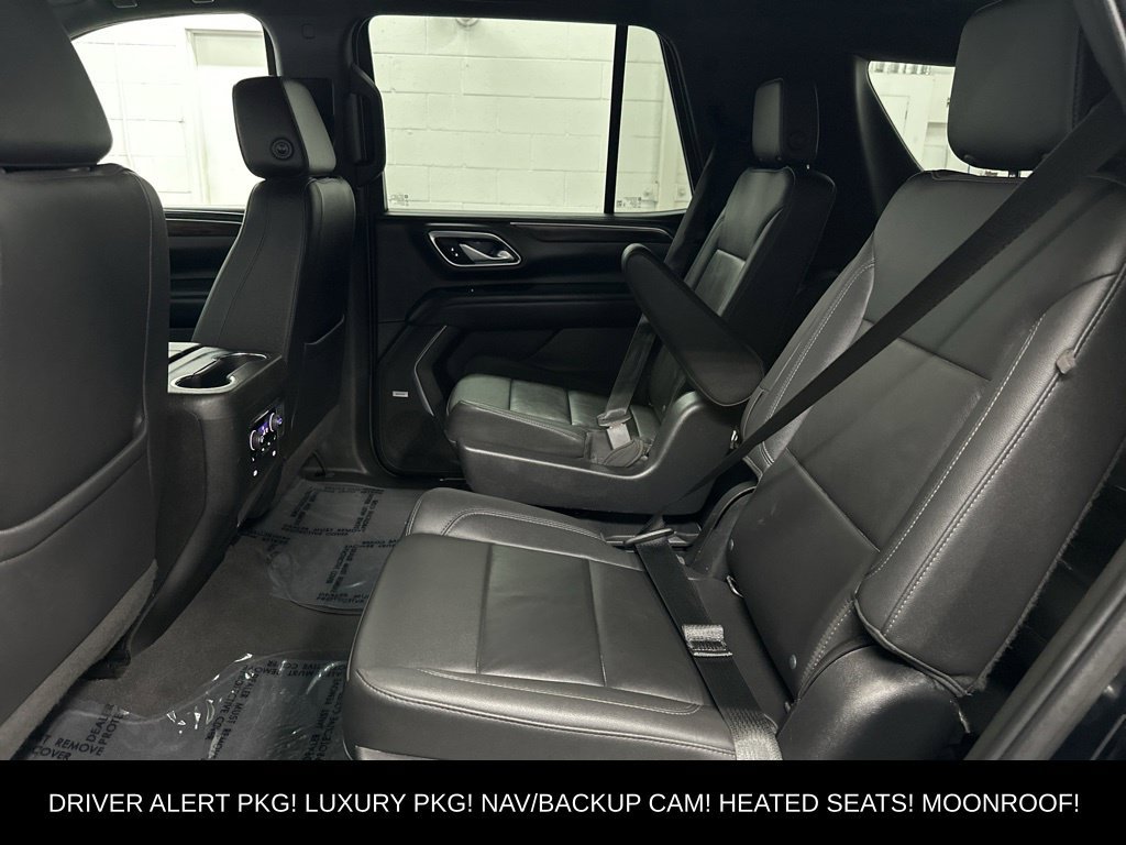 Used 2022 Chevrolet Tahoe Z71 w/ Luxury Package AWD/4WD image 21