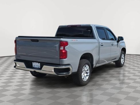 Used 2024 Chevrolet Silverado 1500 LT AWD/4WD image 5
