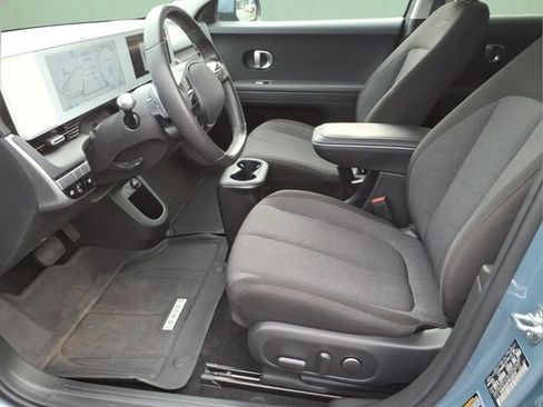 Used 2024 Hyundai Ioniq 5 SE RWD image 19