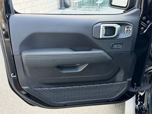 New 2024 Jeep Wrangler Unlimited Rubicon 392 image 12