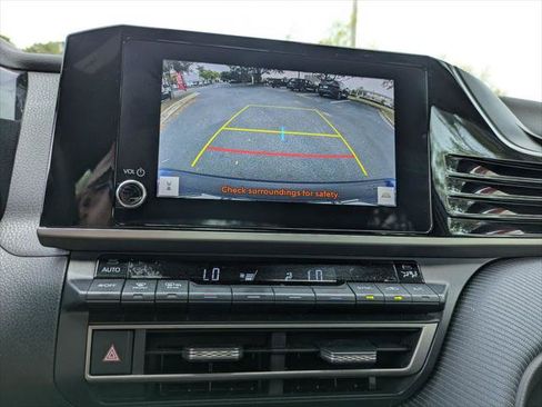 Certified 2025 Toyota Camry SE FWD image 19