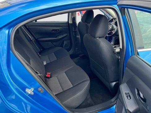 Used 2025 Nissan Sentra SV FWD image 25