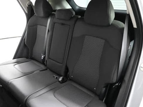 Used 2025 Kia Sportage LX image 11