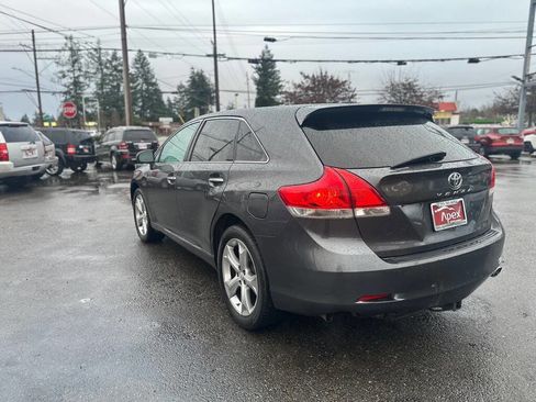 Used 2009 Toyota Venza image 9