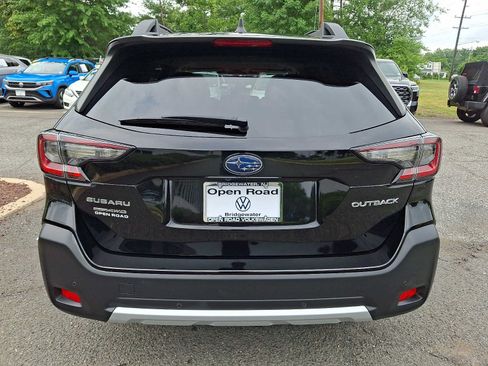 Used 2024 Subaru Outback Limited AWD/4WD image 5