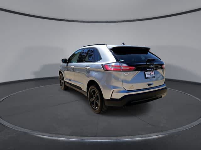 Used 2024 Ford Edge SE AWD/4WD image 6