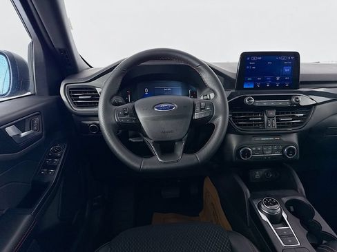 Used 2025 Ford Escape ST-Line AWD/4WD image 22