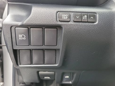 Used 2017 Lexus IS 200t RWD image 29