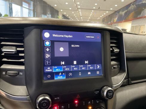 Used 2022 RAM 1500 Laramie image 16