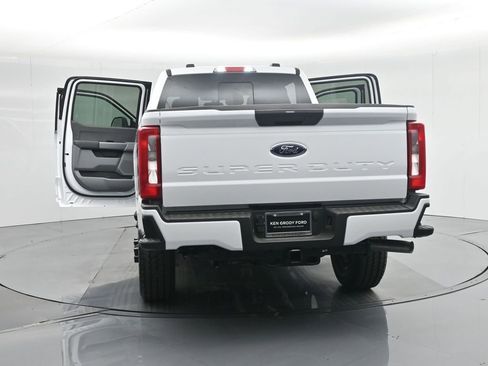 Used 2026 Ford F250 XL w/ STX Appearance Package AWD/4WD image 42
