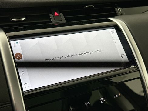 Certified 2023 Land Rover Discovery Sport S image 15