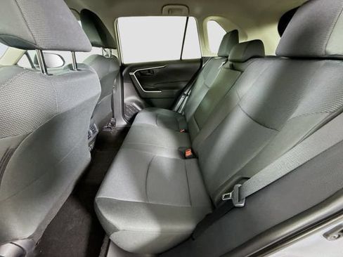 Certified 2025 Toyota RAV4 LE FWD image 24