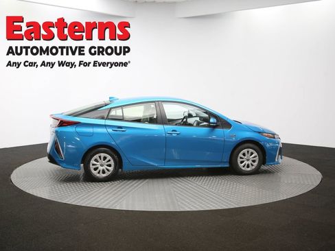 Used 2021 Toyota Prius Prime XLE w/ Carpet Mat Package (TMS) image 40